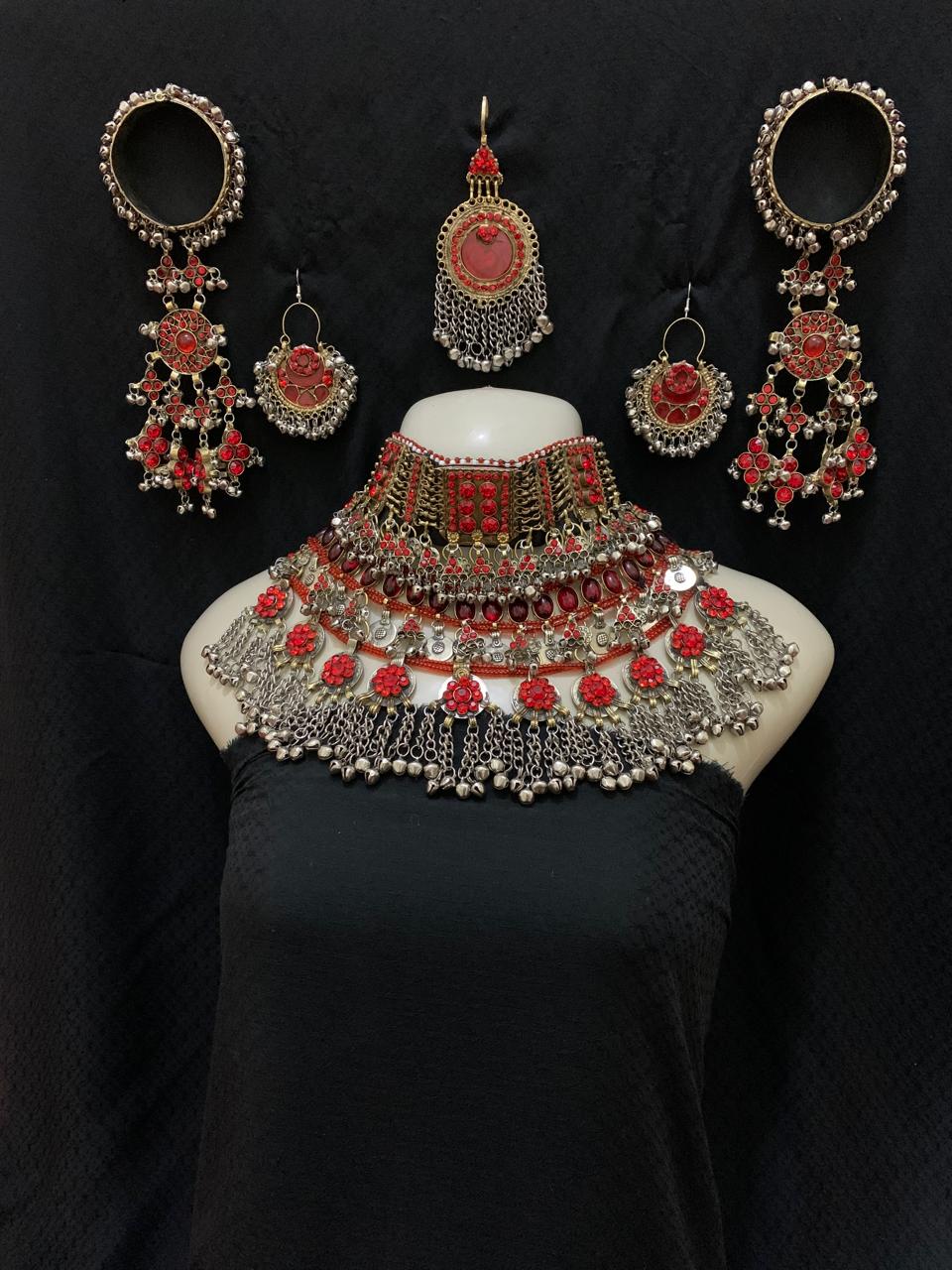 Royal Ruby Kuchi Jewelry